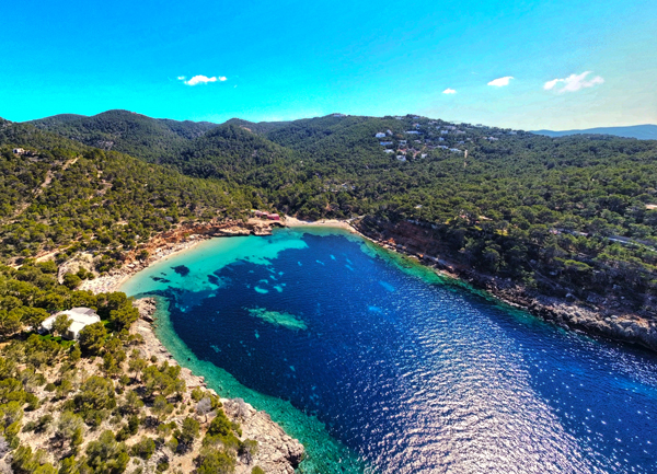 Cala Salada - Ibiza ® Es Vedrà Charter- Arturo Castro
