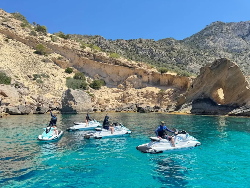 activities for groups in ibiza